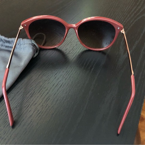 Ann Taylor Loft Sunglasses - Picture 4 of 4